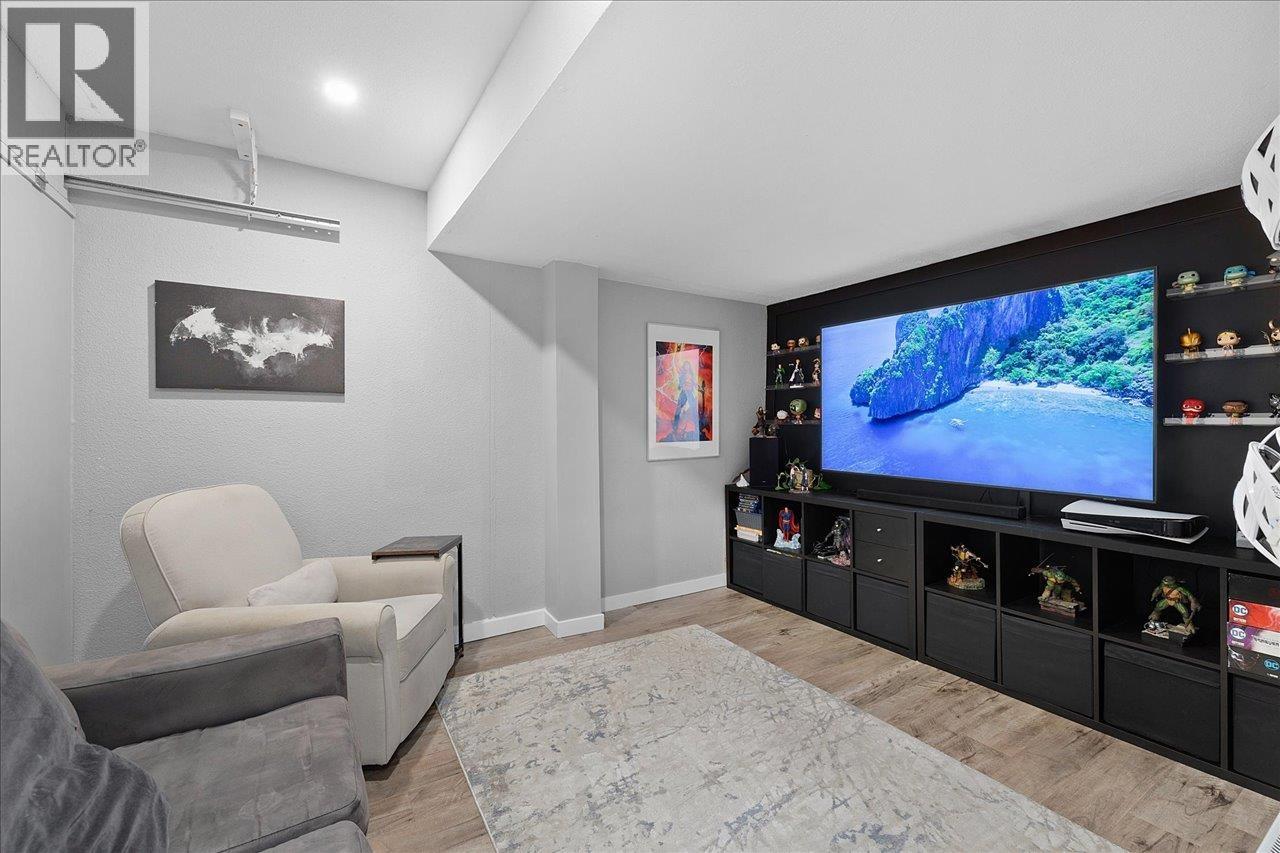 4975 RIVER REACH, Delta