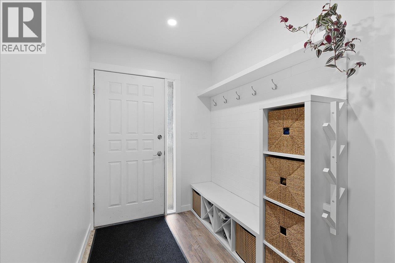 4975 RIVER REACH, Delta