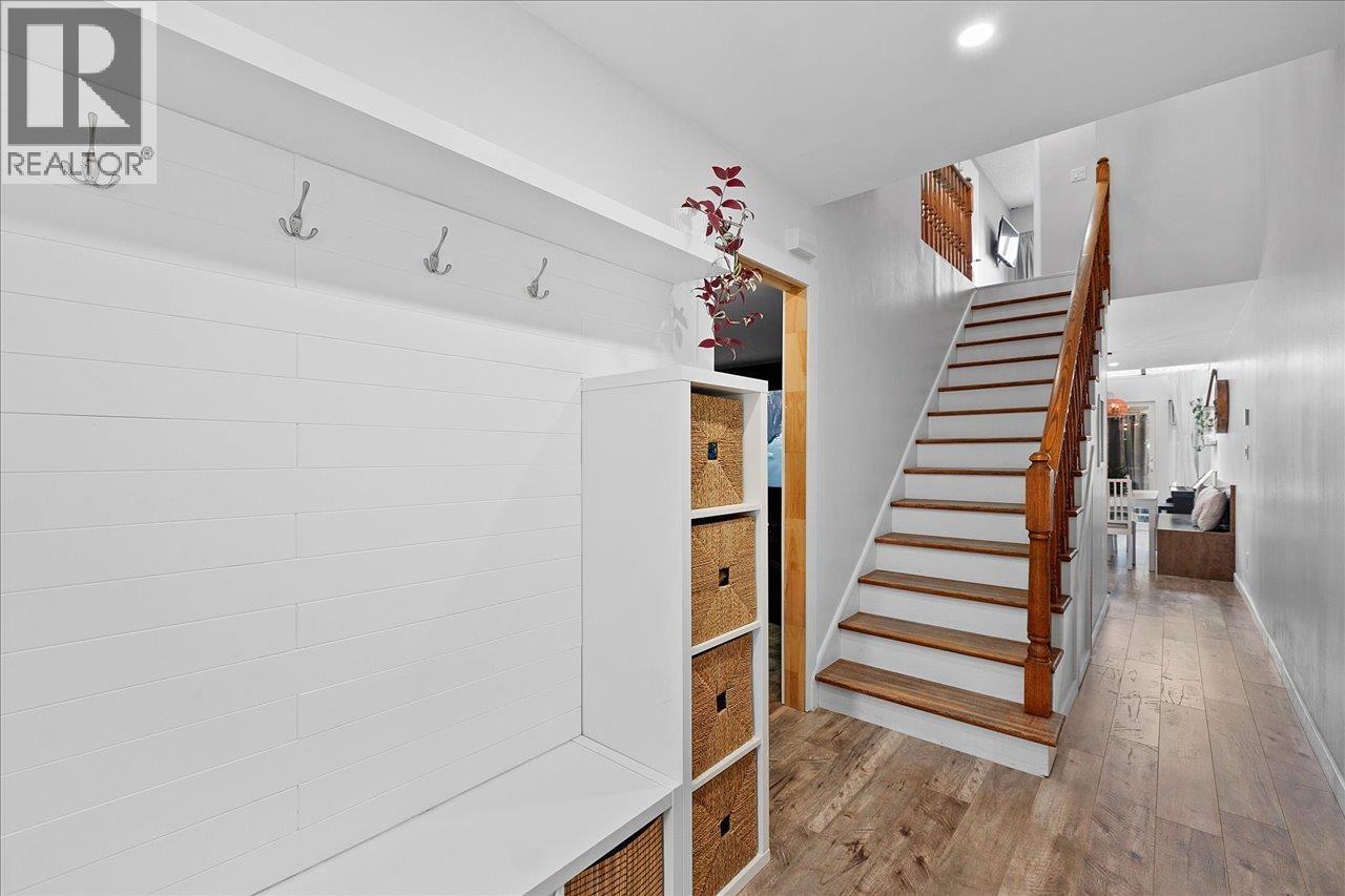 4975 RIVER REACH, Delta