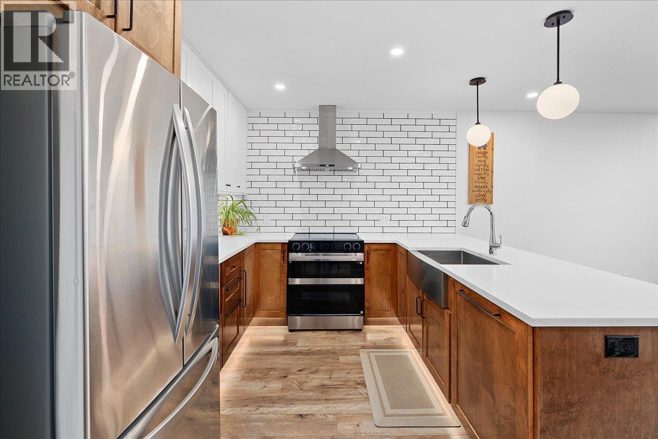 4975 RIVER REACH, Delta