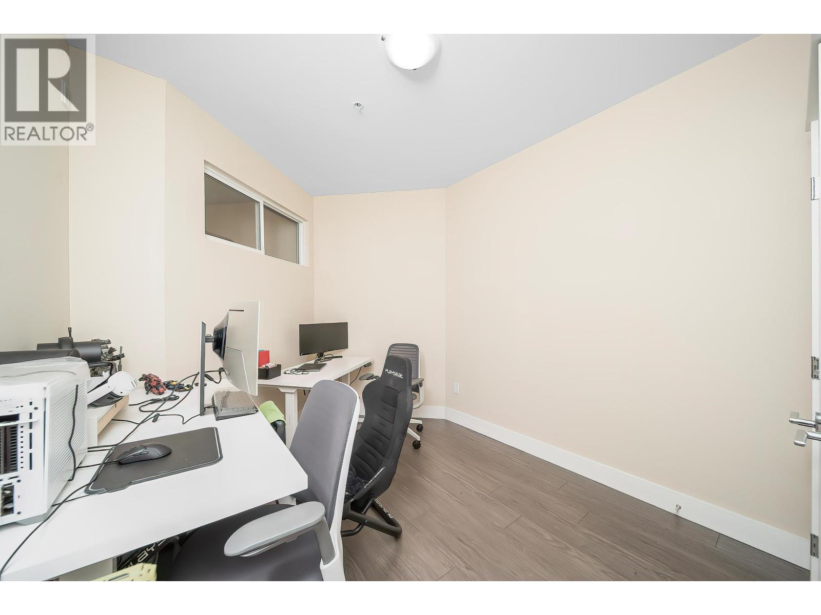 4520 2180 KELLY AVENUE, Port Coquitlam