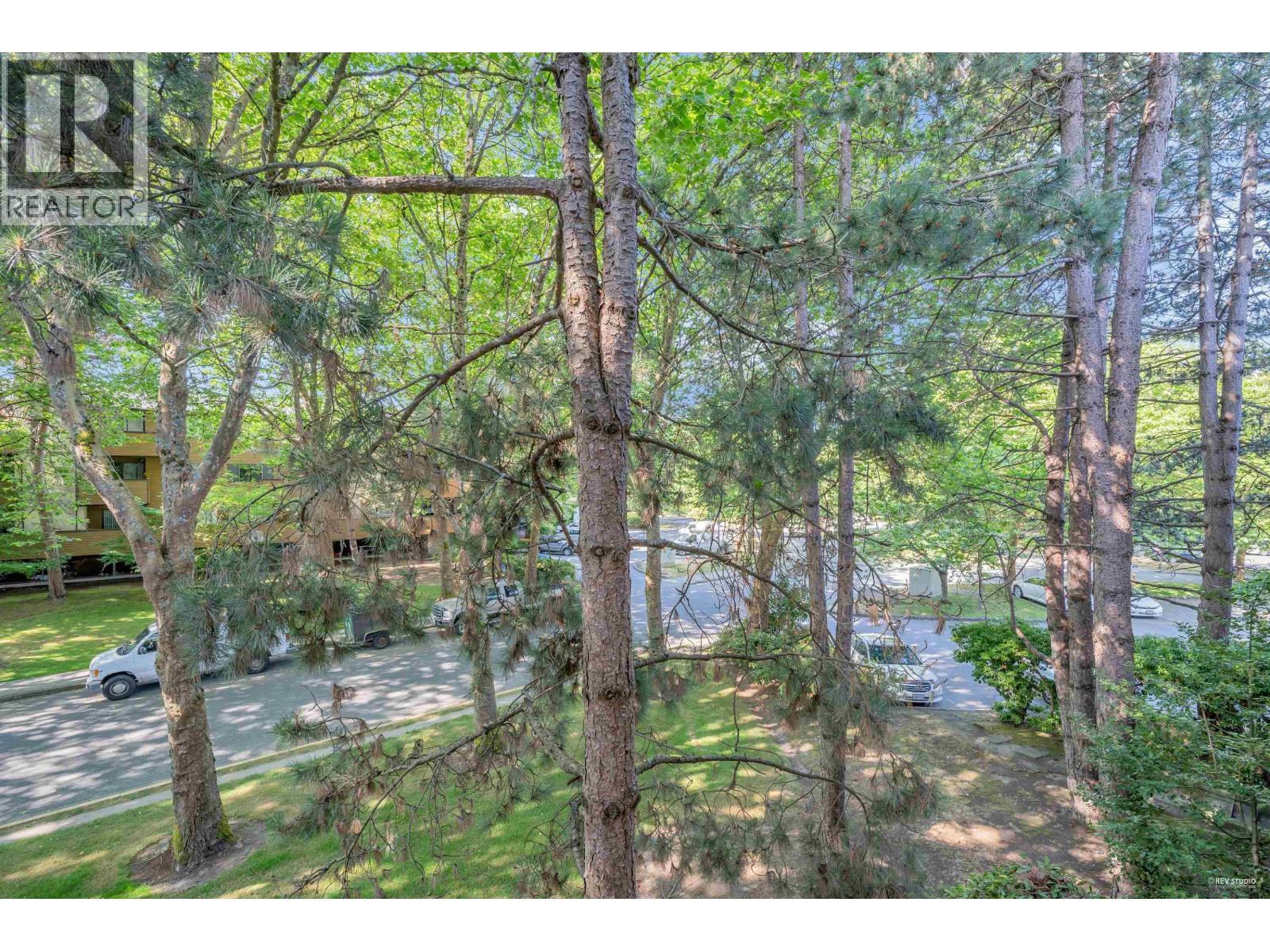 #207-7291 MOFFATT Road, Richmond