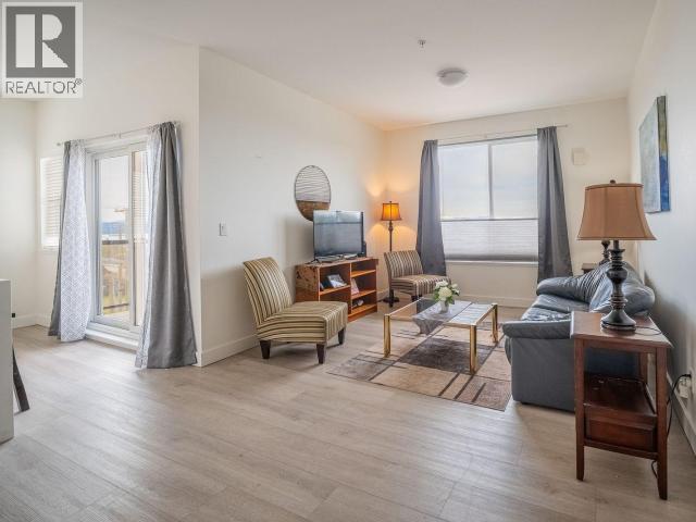 #403 7175 DUNCAN STREET - 10