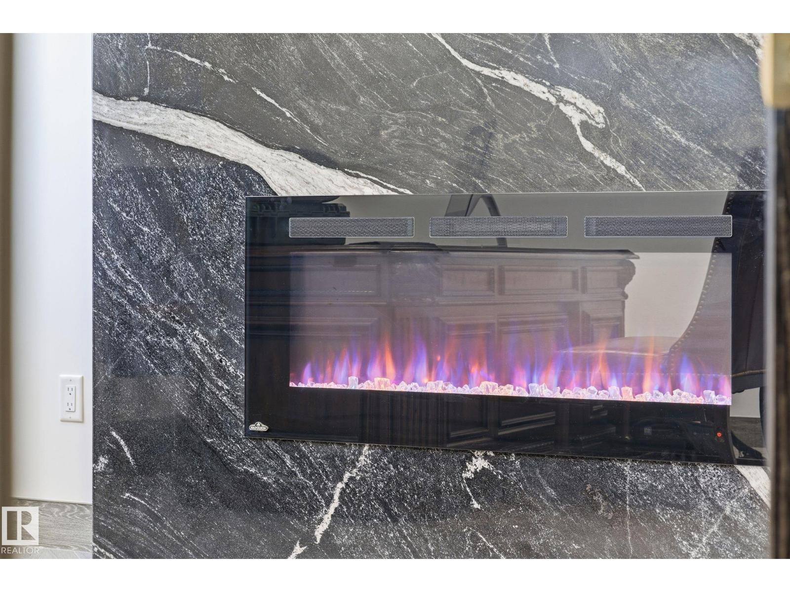 11833 102 AV NW - 60