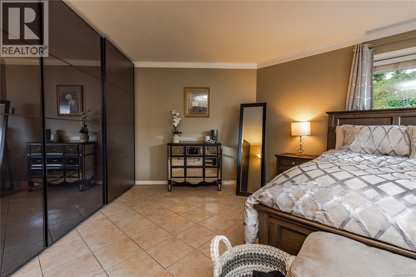 6636 JENKINS RD - 23