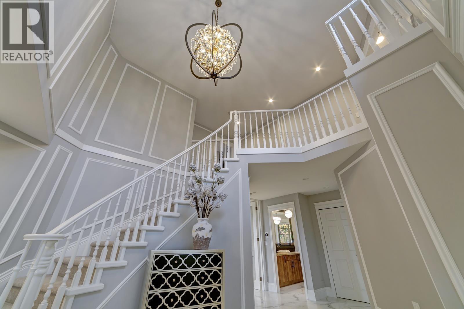 2962 ROBSON DRIVE, Coquitlam