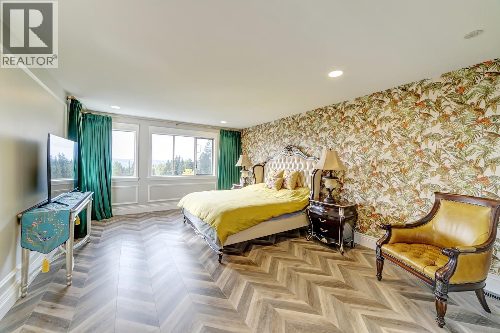 2962 ROBSON DRIVE, Coquitlam