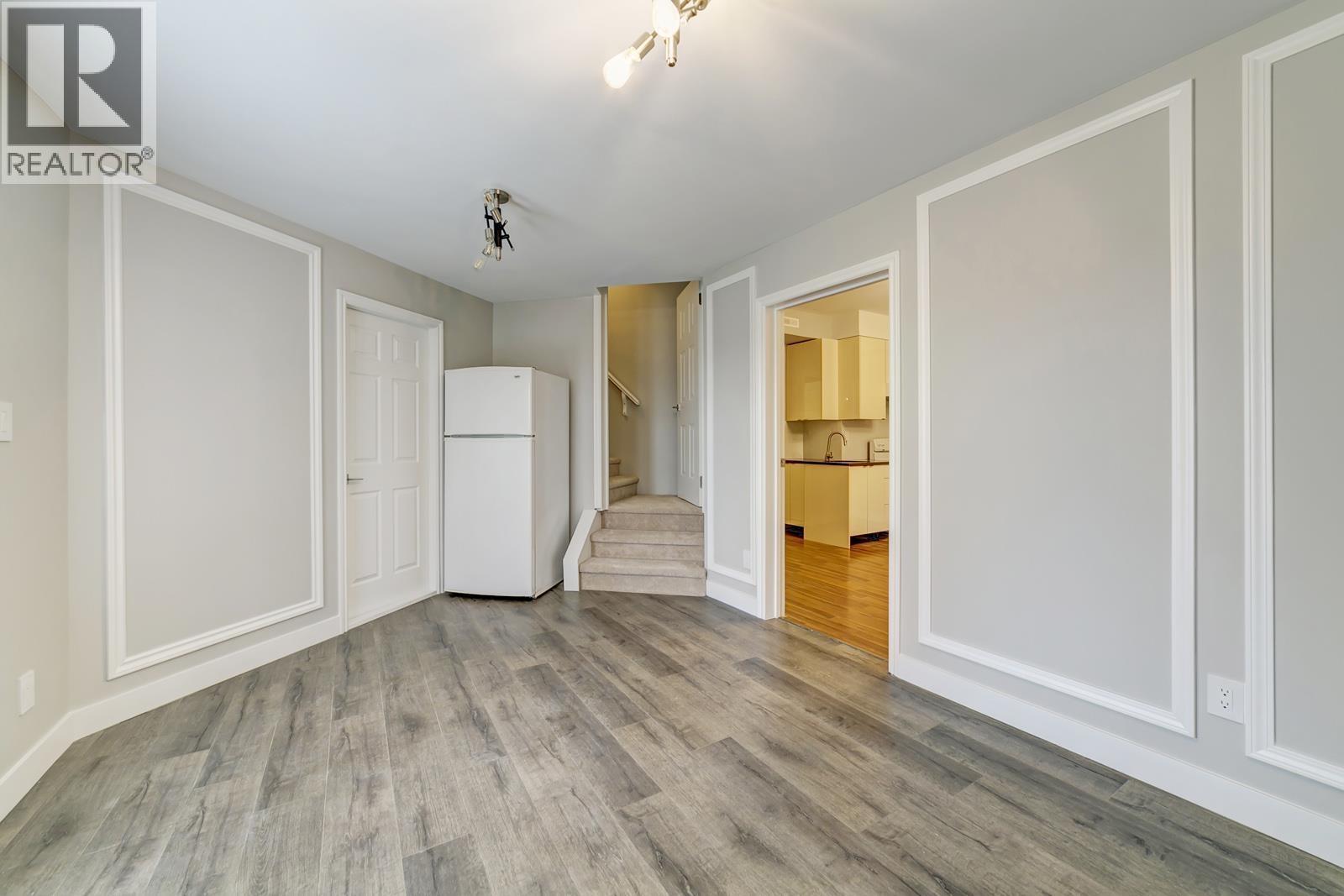 2962 ROBSON DRIVE, Coquitlam