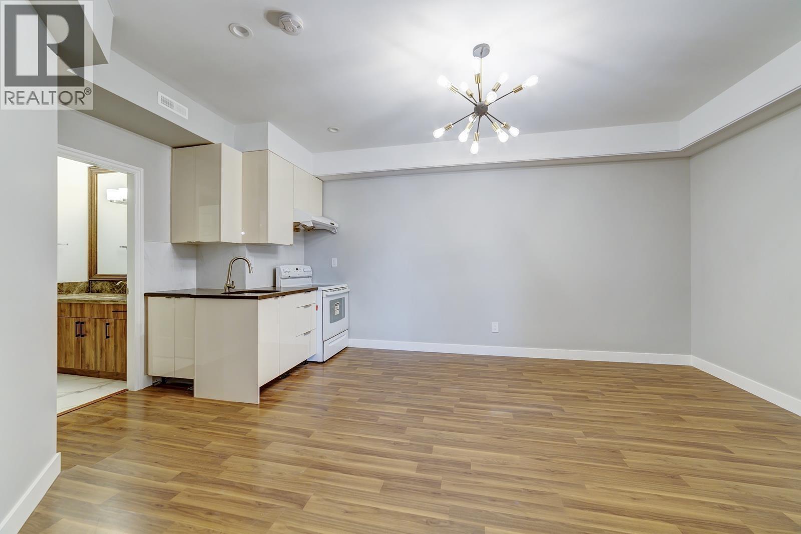 2962 ROBSON DRIVE, Coquitlam