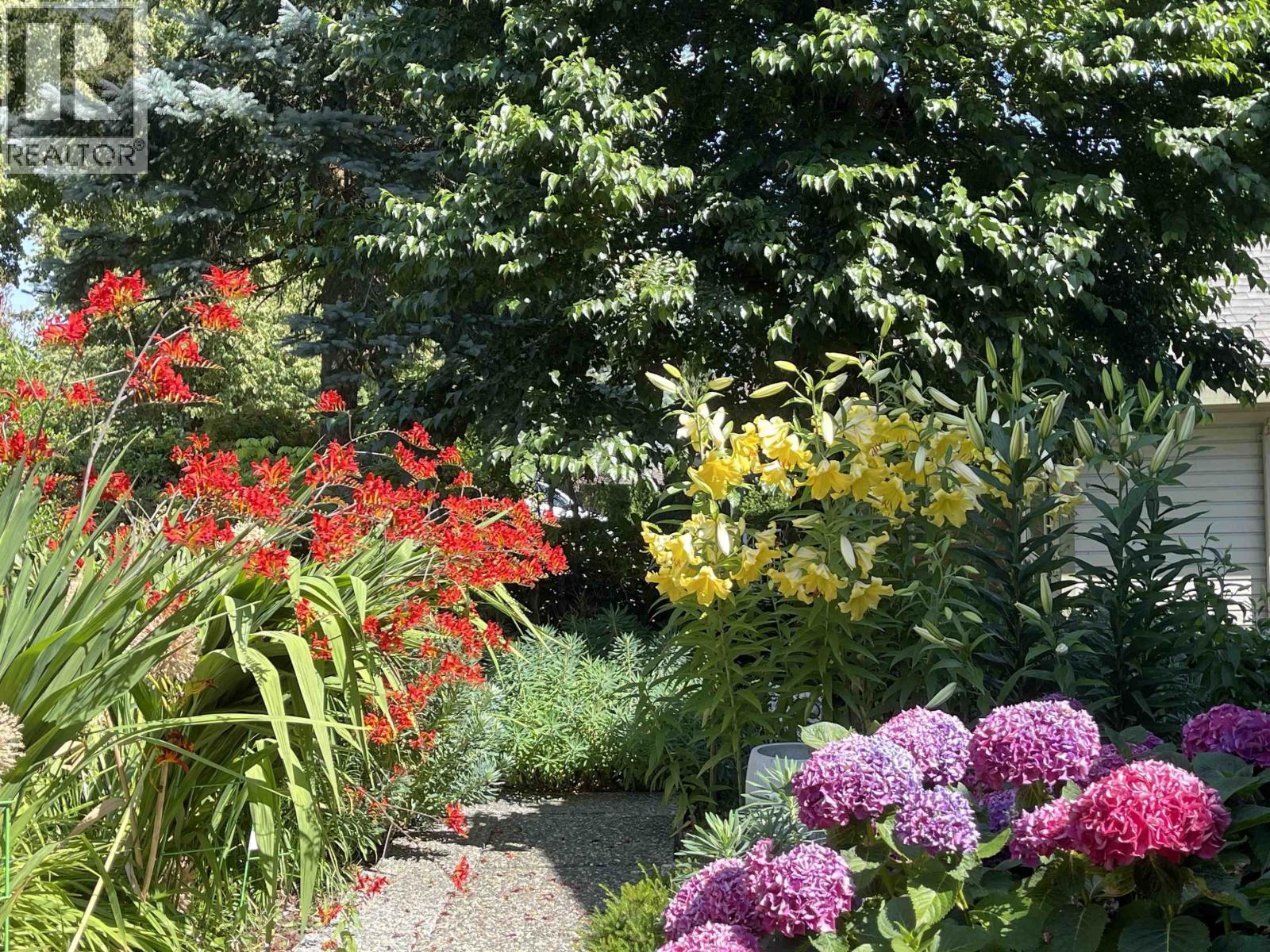 2962 ROBSON DRIVE, Coquitlam