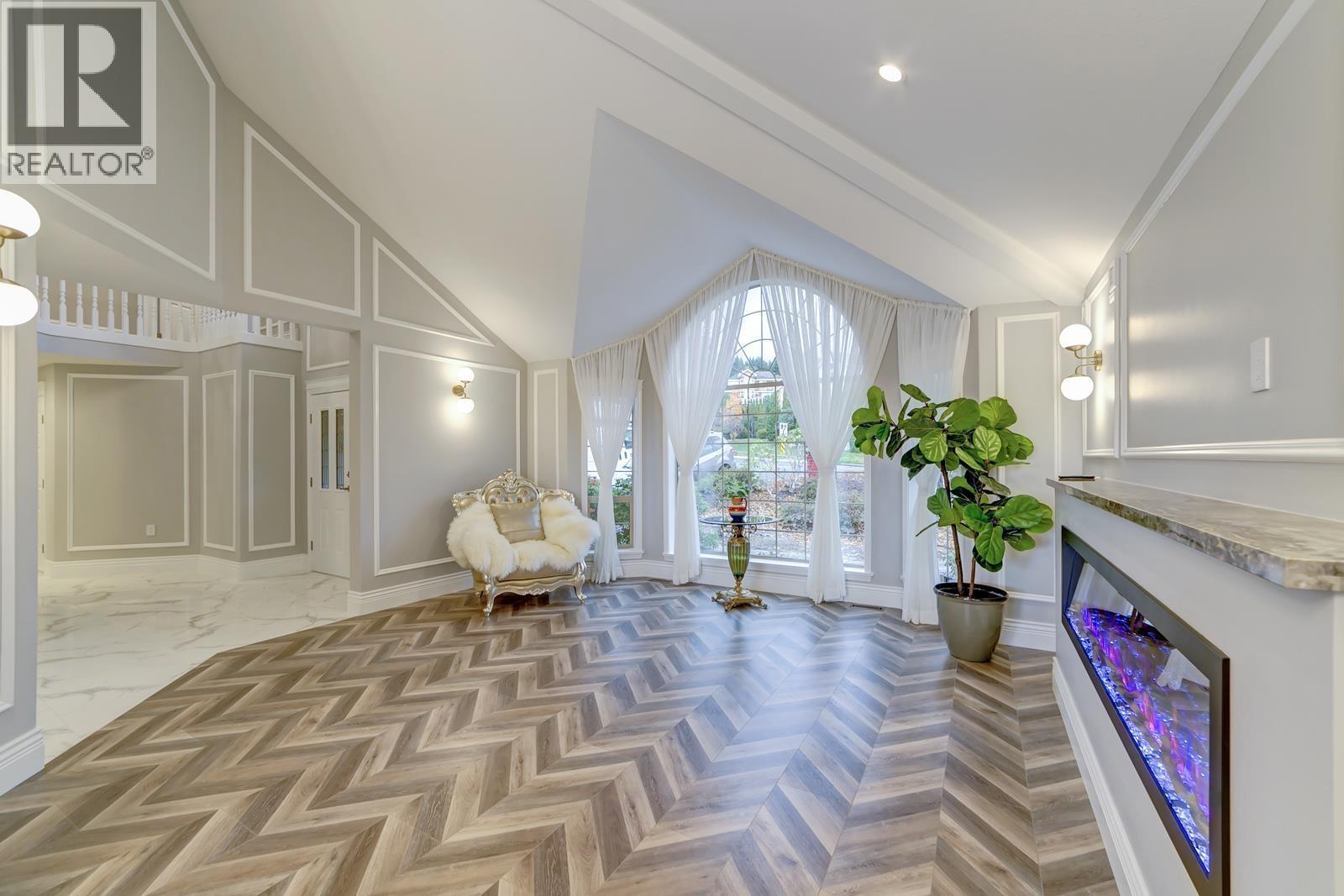 2962 ROBSON DRIVE, Coquitlam