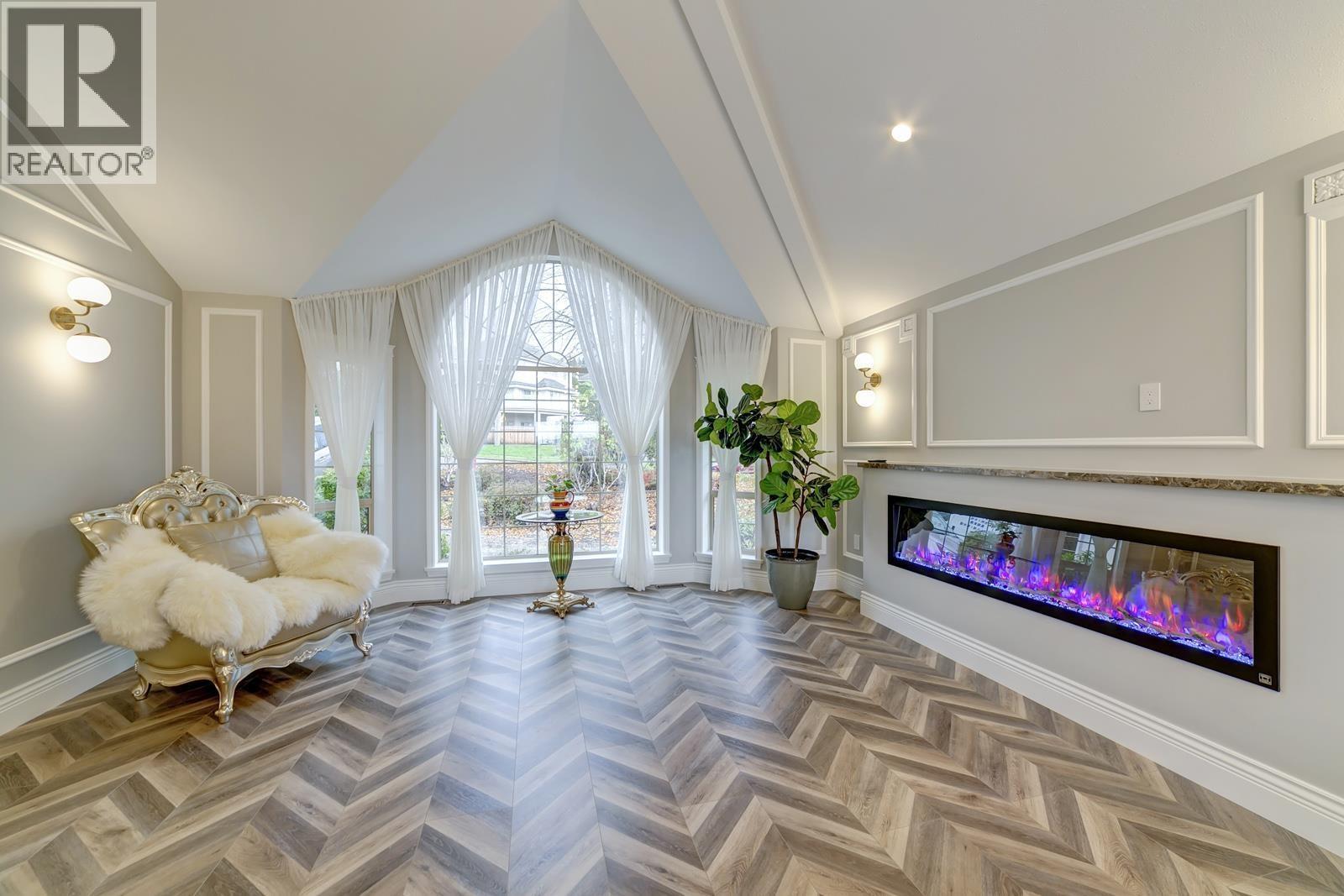 2962 ROBSON DRIVE, Coquitlam