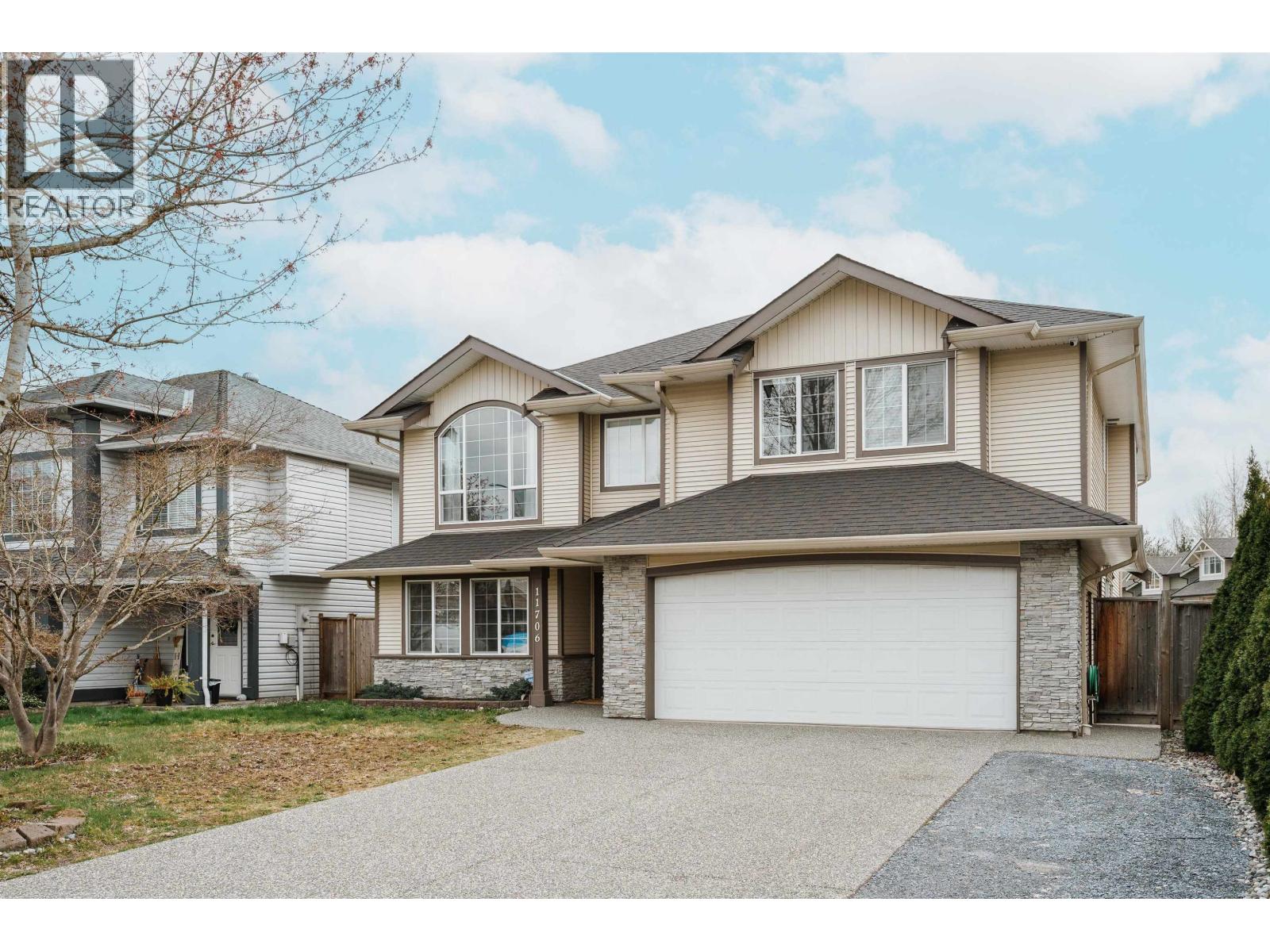 11706 GLENHURST STREET, Maple Ridge
