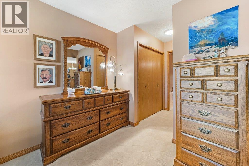 Single Family House Bungalow for Sale in  Macewan Park Heights NW MacEwan Glen Calgary 