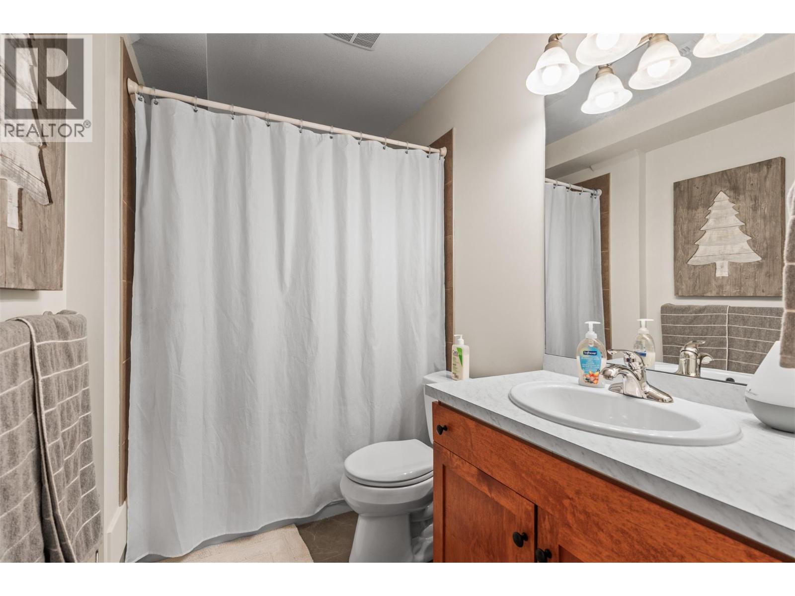 5805 Tern Place Unit# 109, Vernon