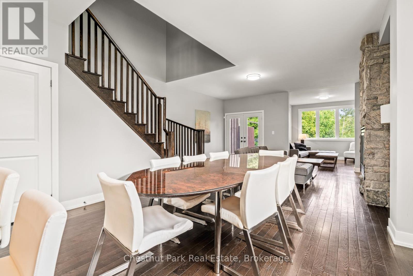 65 ROCKMOUNT CRESCENT - 11