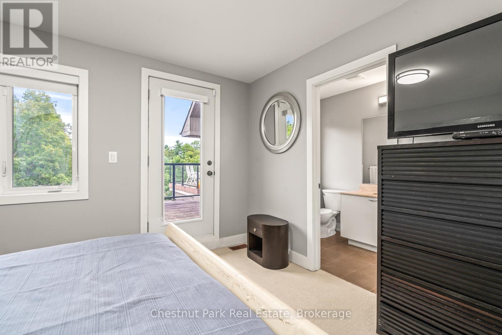 65 ROCKMOUNT CRESCENT - 23