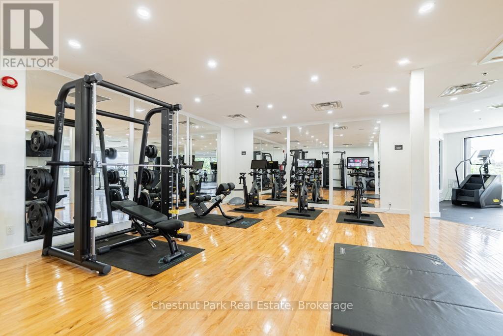 65 ROCKMOUNT CRESCENT - 47