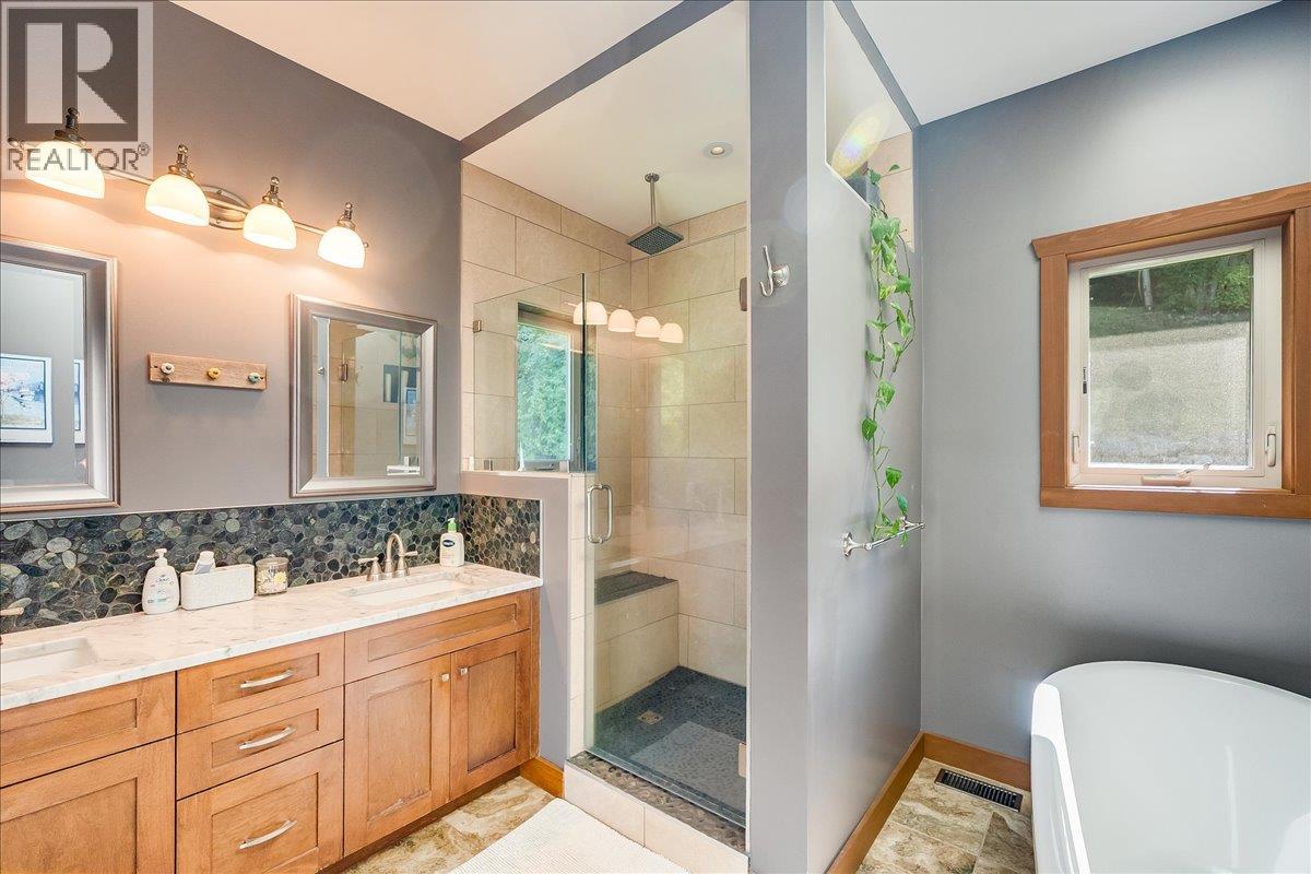  3213 VINDUSKY Road, Nelson