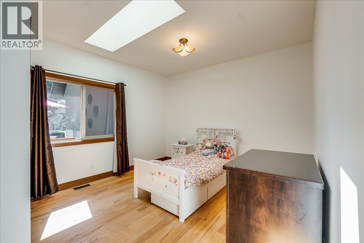  3213 VINDUSKY Road, Nelson