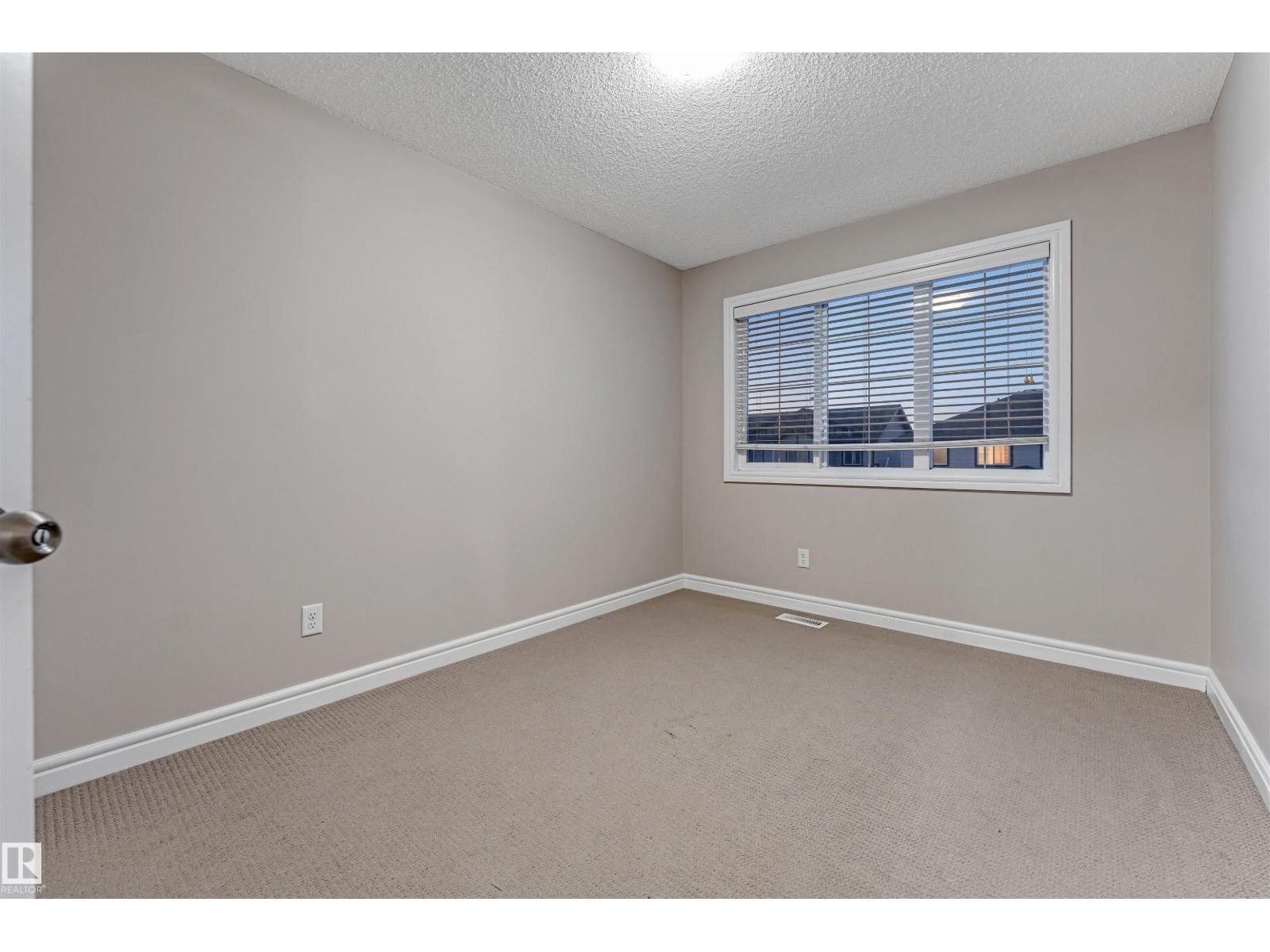 2929 16A AV NW, Edmonton