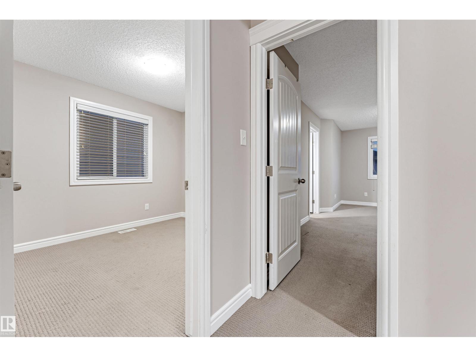 2929 16A AV NW, Edmonton