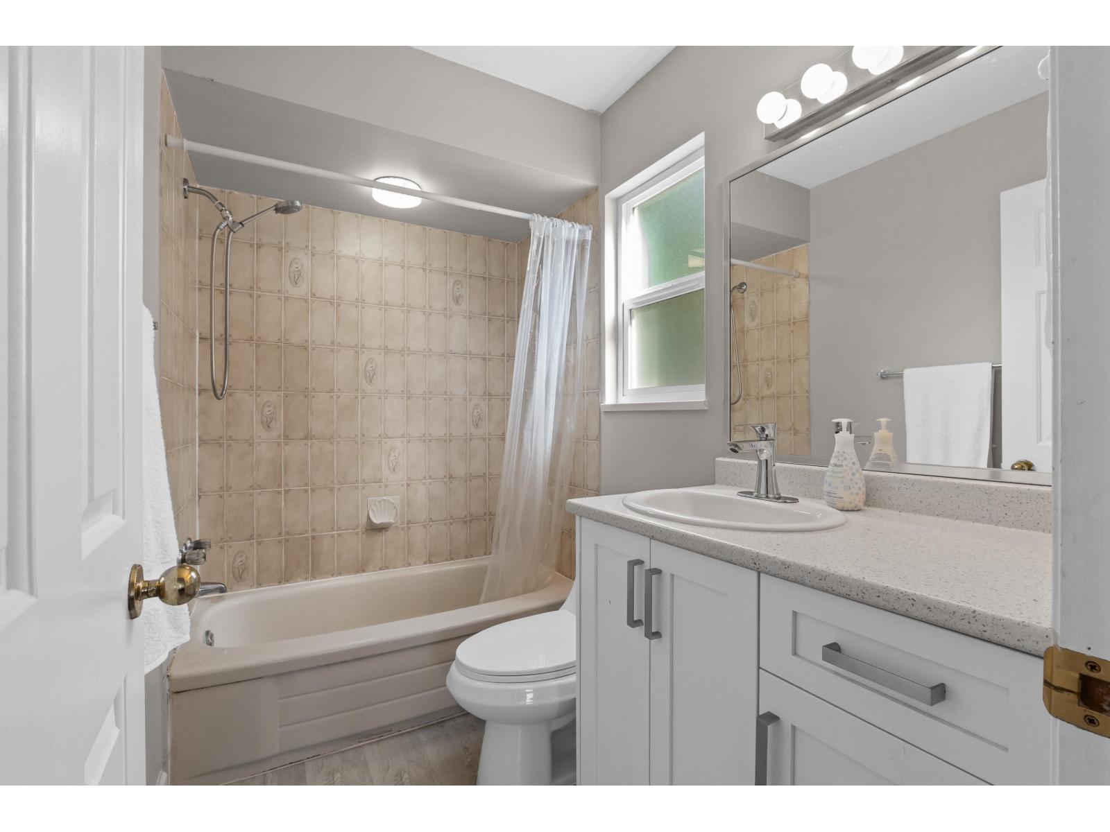 14273 26 AVENUE, Surrey