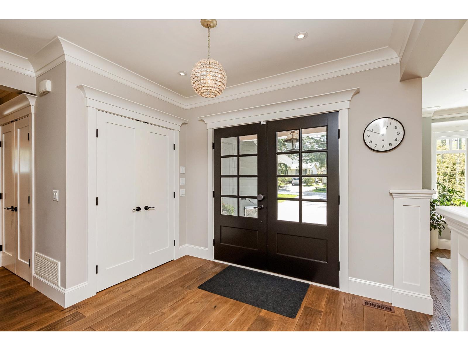 12579 26 Avenue - photo 2