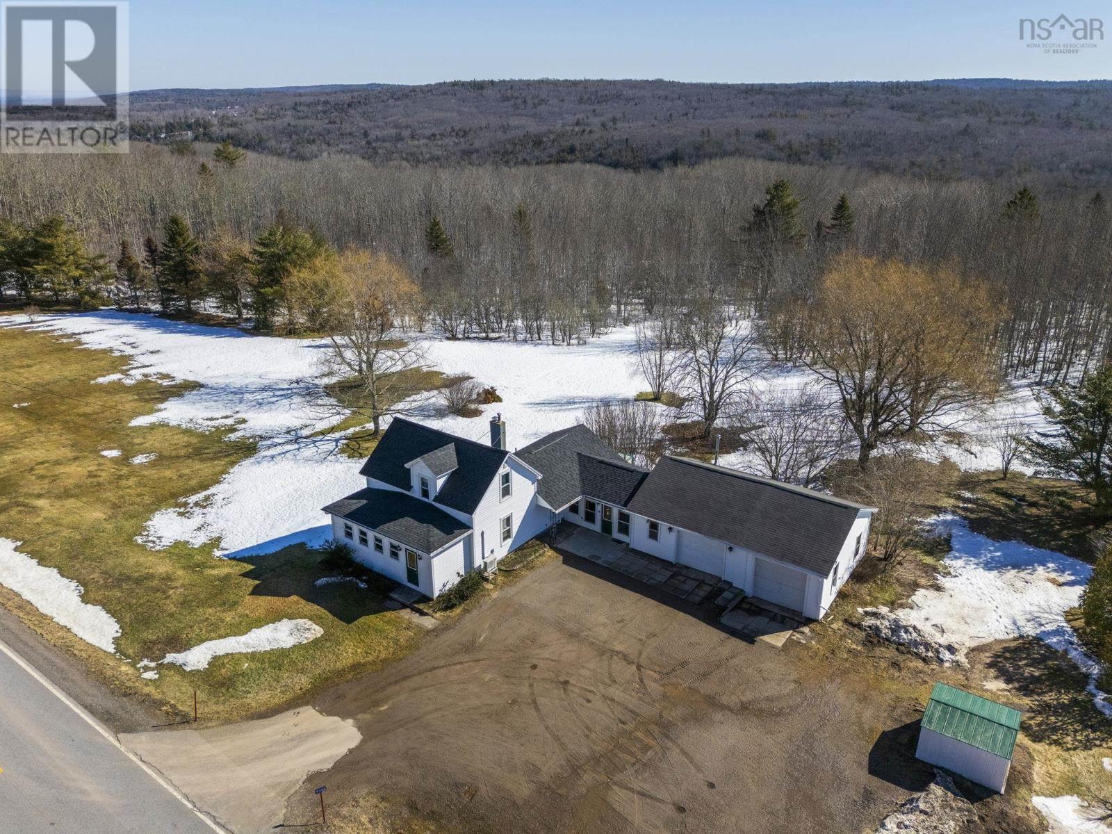 7966 Highway 10