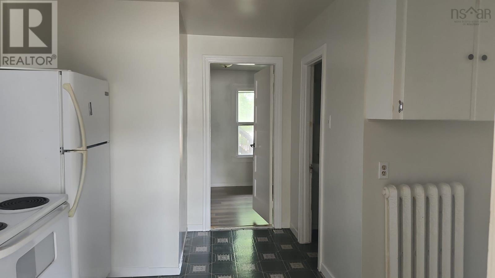 357-359 MACDONALD STREET - 6