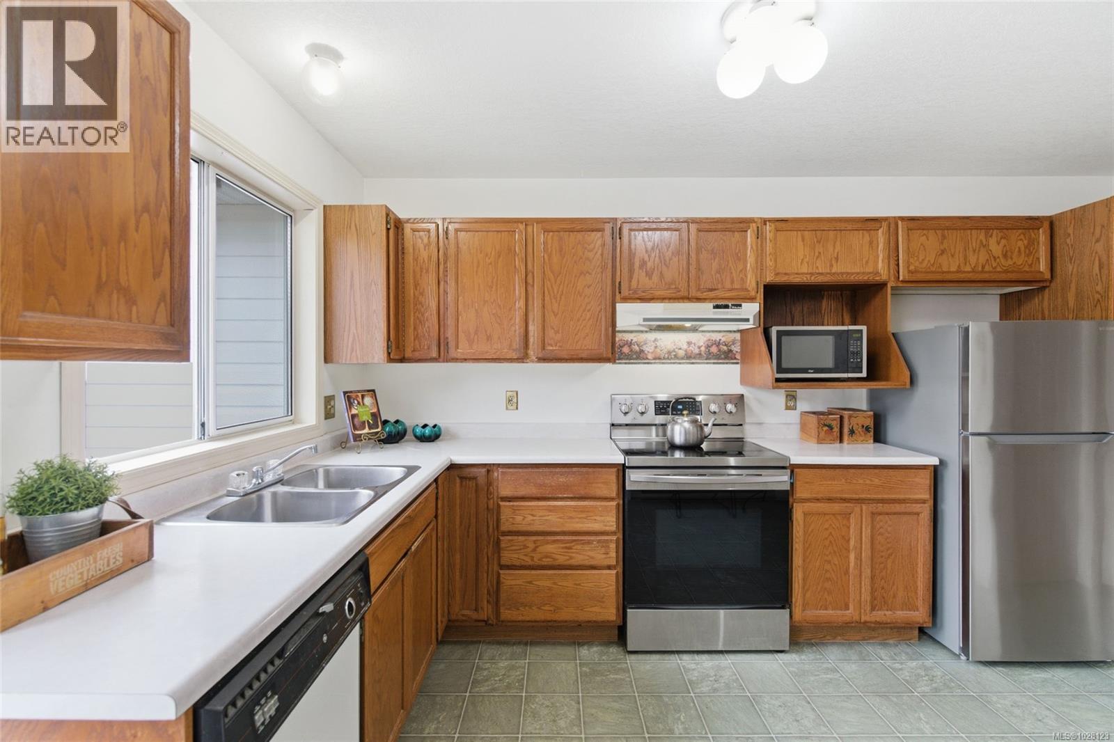 702 FORSYTH AVE - 15