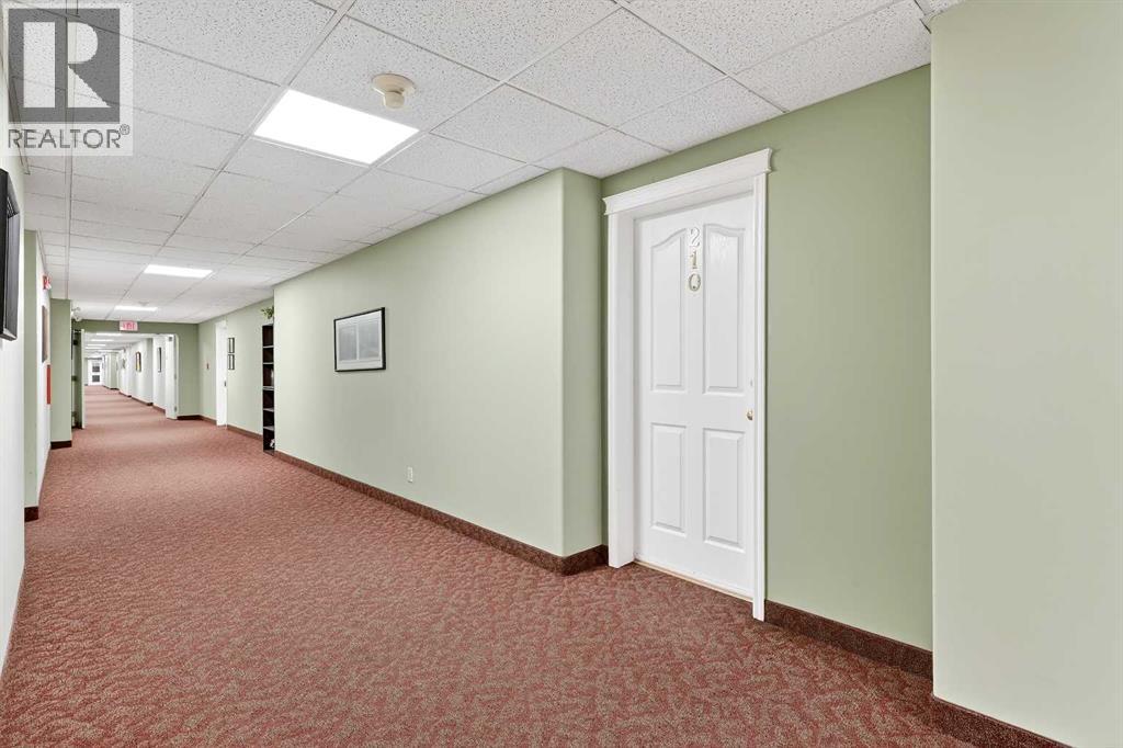 
          165 Manora Place Northeast
            <br/>
            <span>Calgary</span>
            , 
            <span>AB</span>
             <span>T2A7X5</span>
         - Photo 31