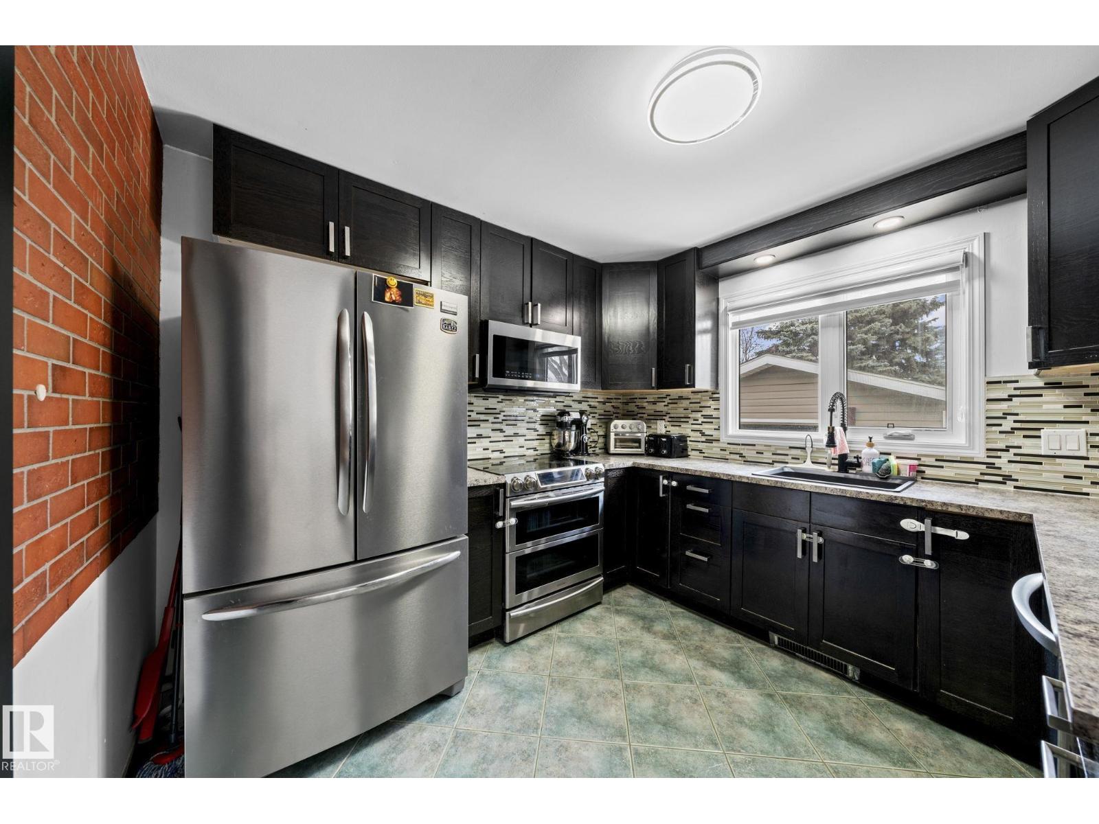 5418 17A AV NW - 12