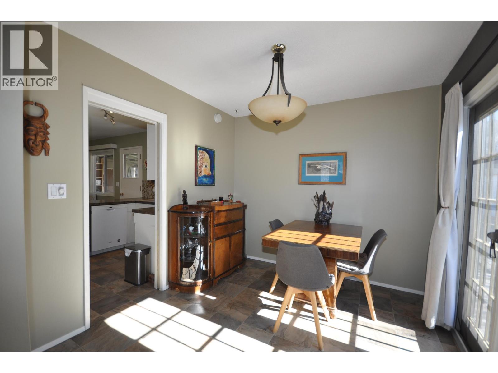 342 CLEARVIEW CRESCENT - 5