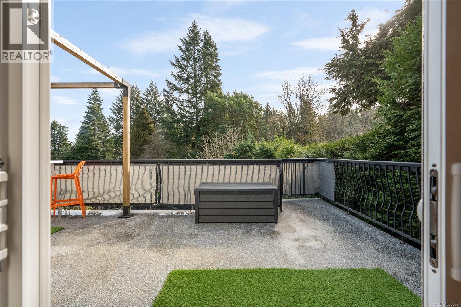 11041 CHEMAINUS RD - 11