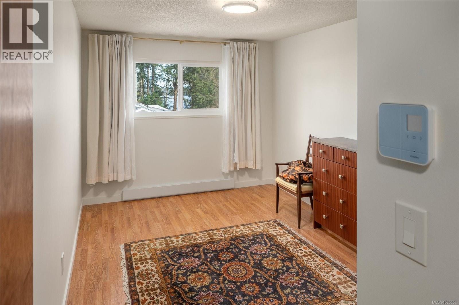 11041 CHEMAINUS RD - 19