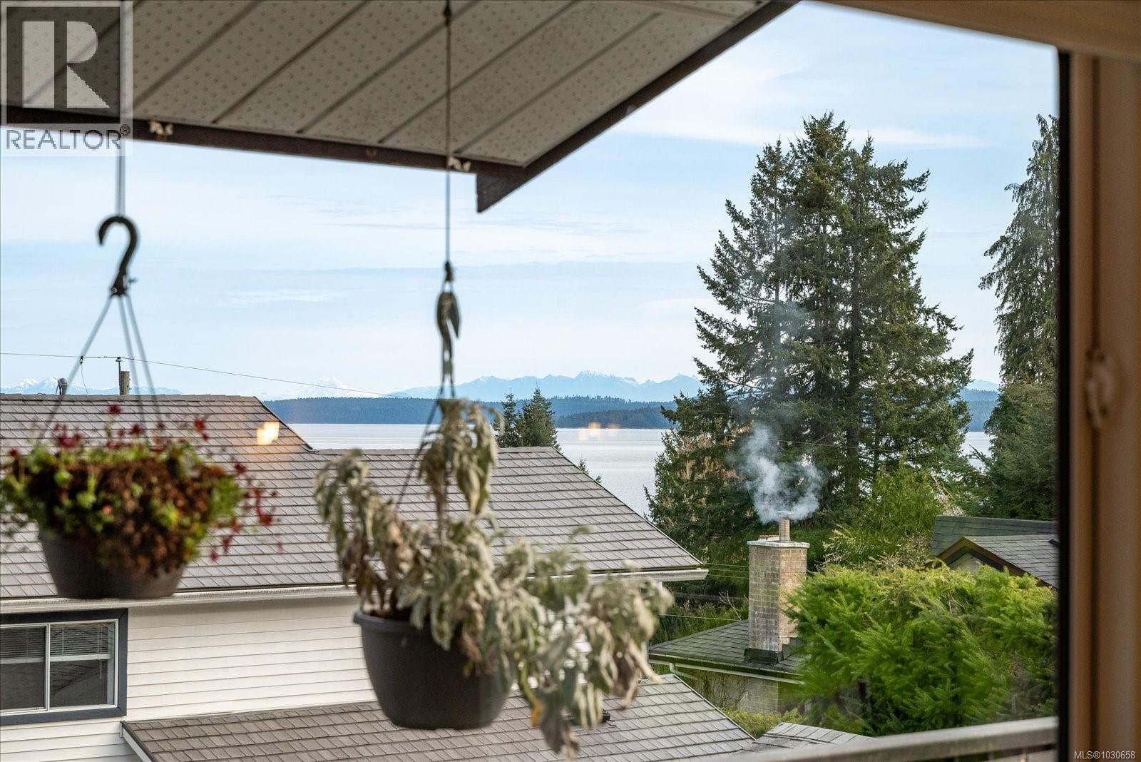 11041 CHEMAINUS RD - 56