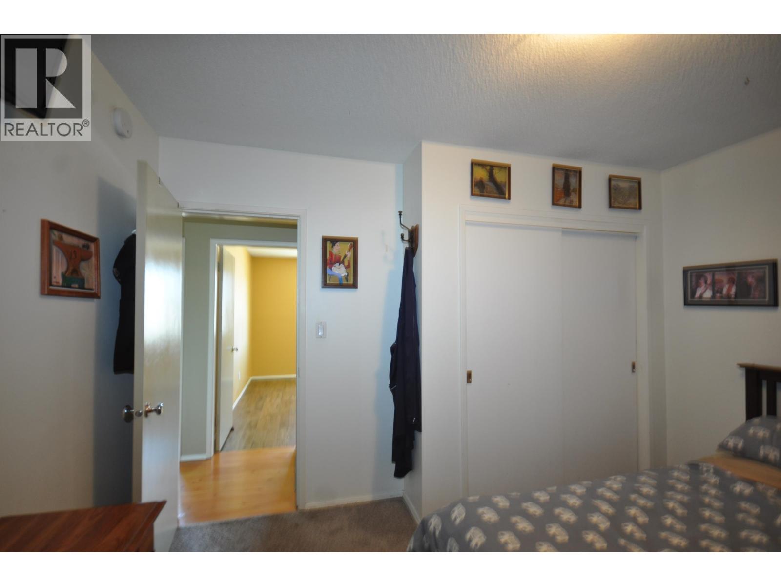 342 CLEARVIEW CRESCENT - 18