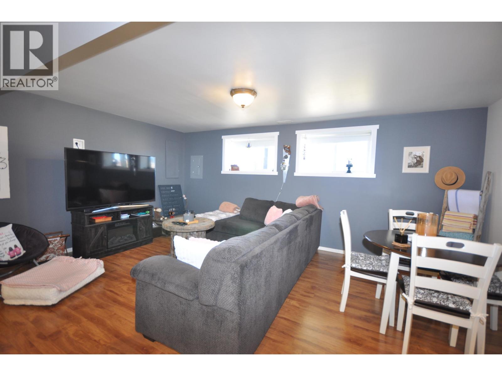 342 CLEARVIEW CRESCENT - 23