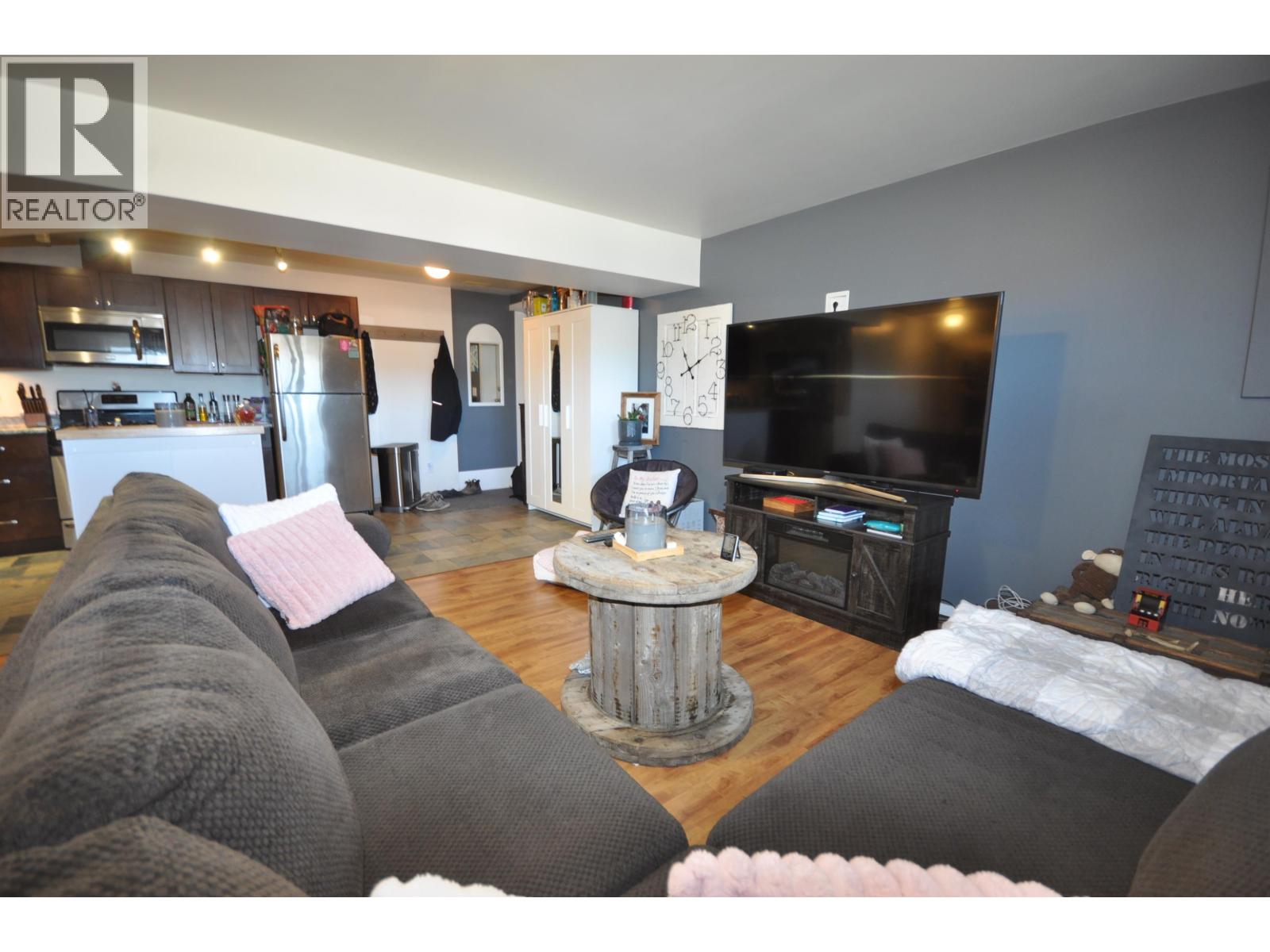 342 CLEARVIEW CRESCENT - 22