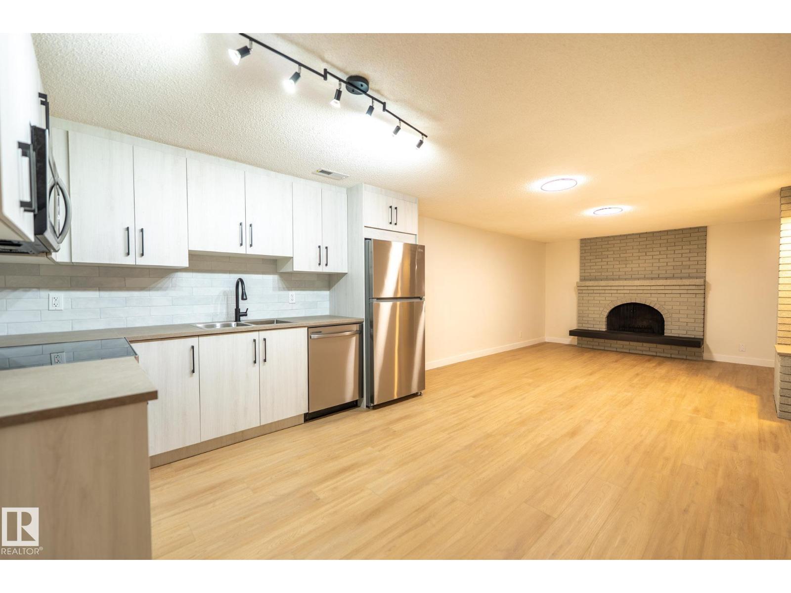 16131 109A AV NW - 28