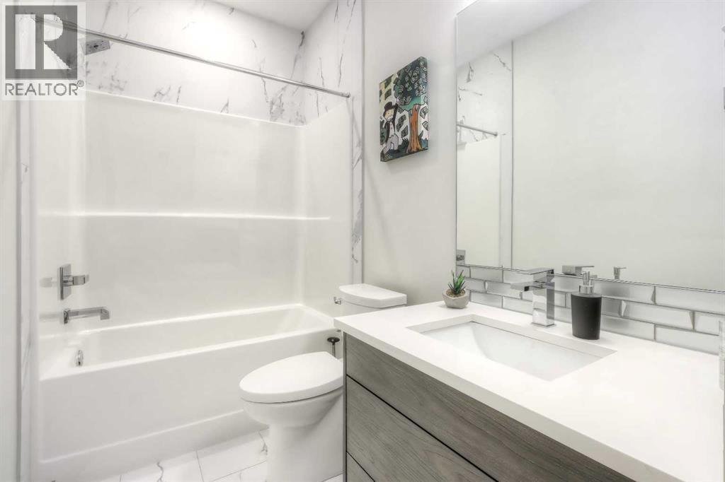 Single Family House for Sale in   Avenue SW South Calgary Calgary 