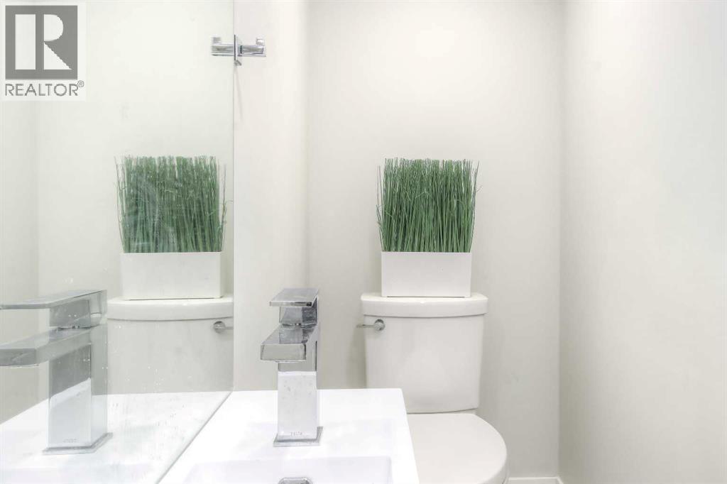 Single Family House for Sale in   Avenue SW South Calgary Calgary 