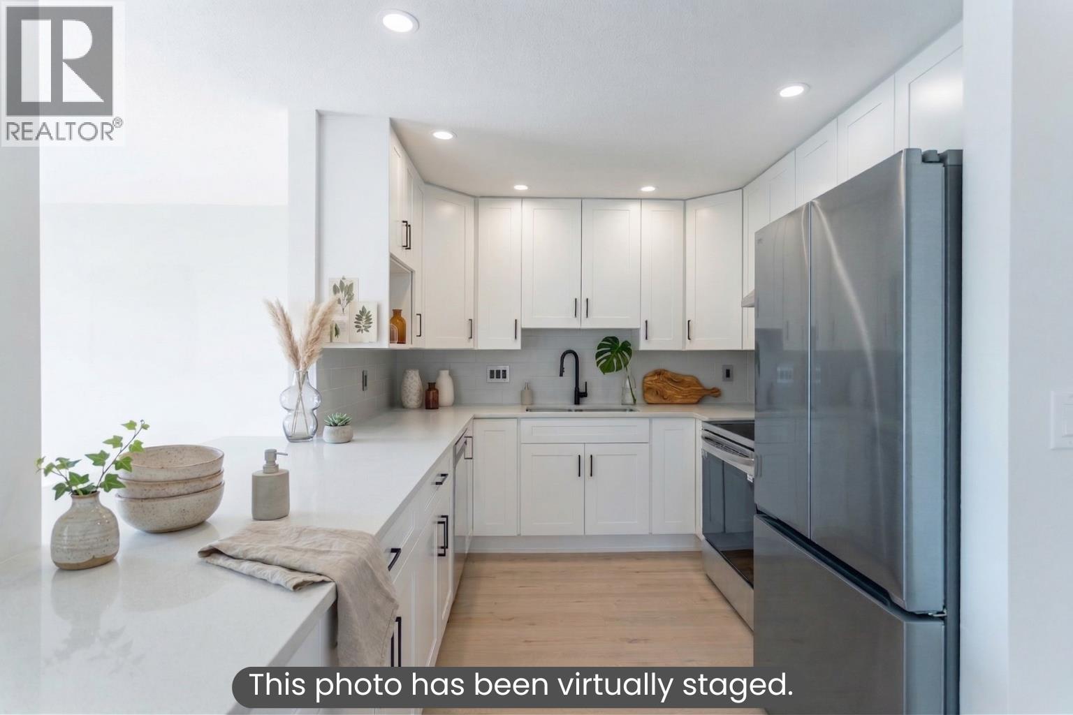 203 22611 116 AVENUE, Maple Ridge