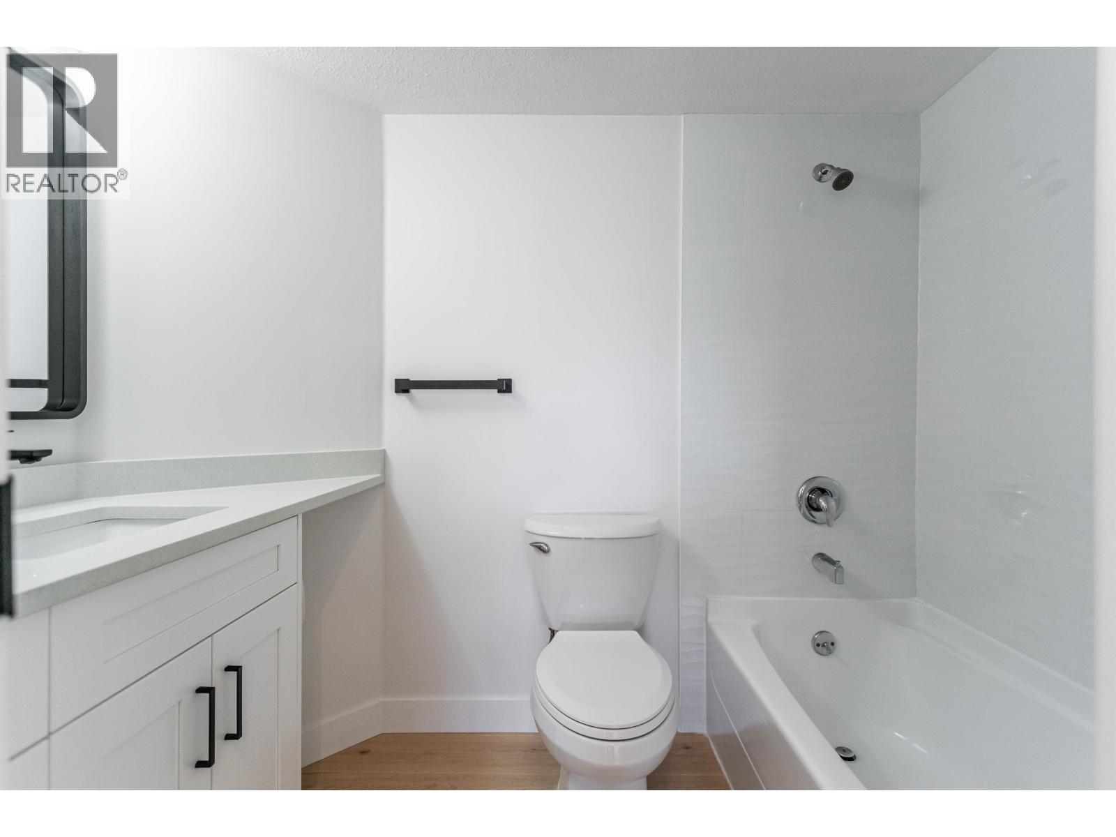 203 22611 116 AVENUE, Maple Ridge