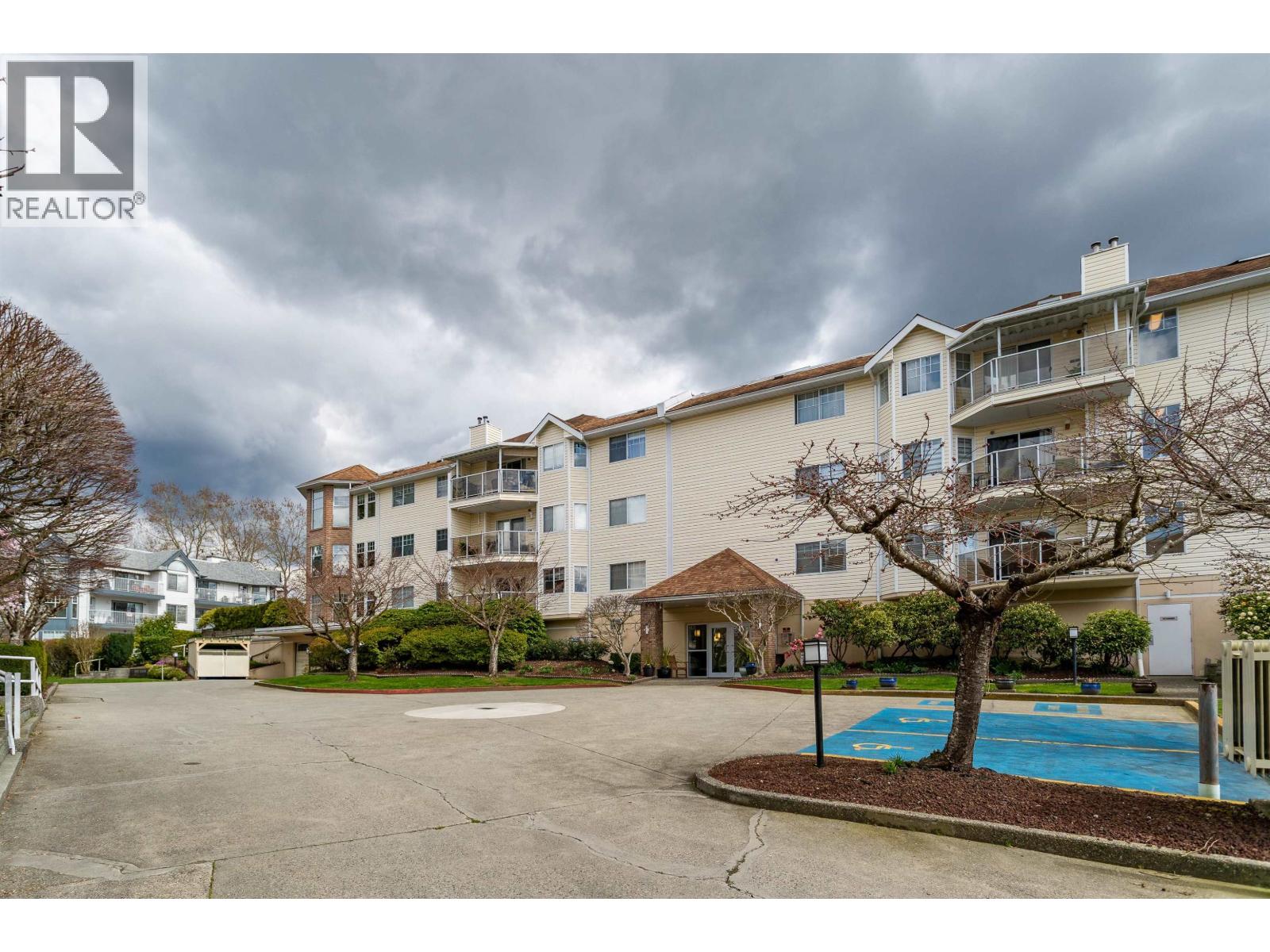 203 22611 116 AVENUE, Maple Ridge