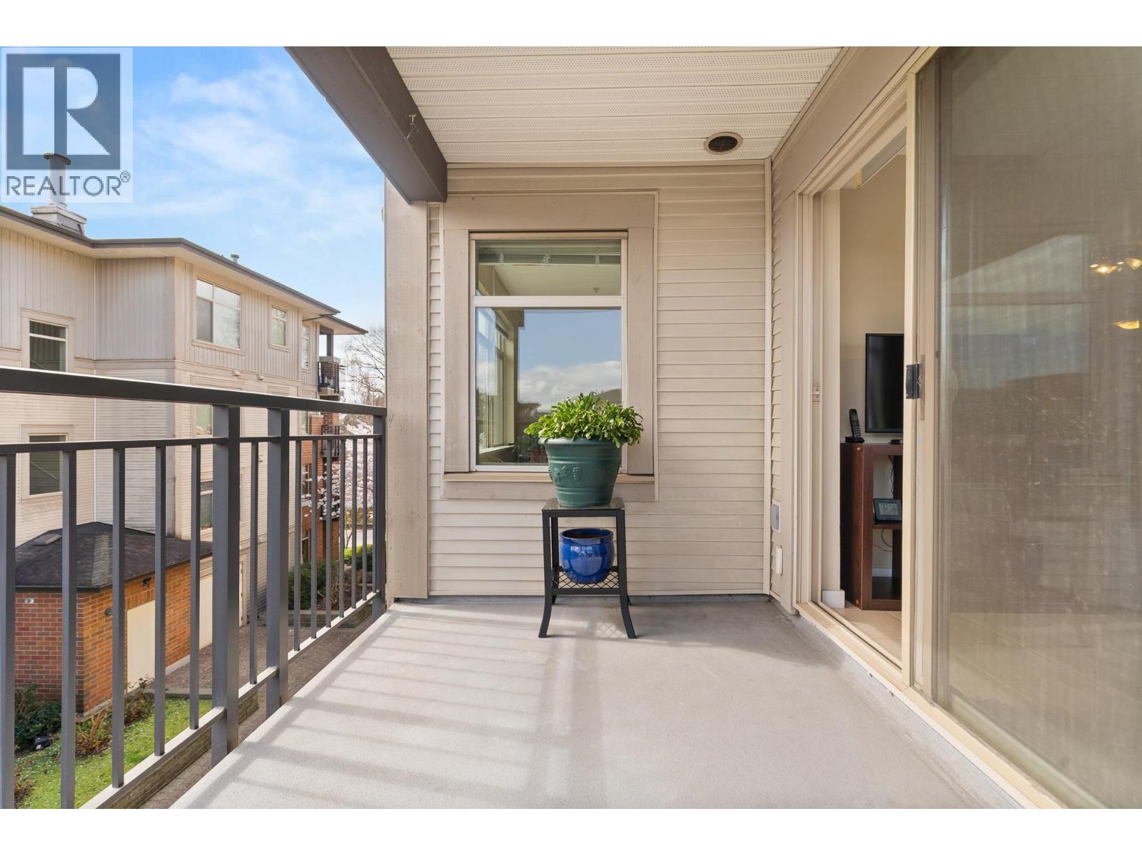 #310-9288 ODLIN Road, Richmond