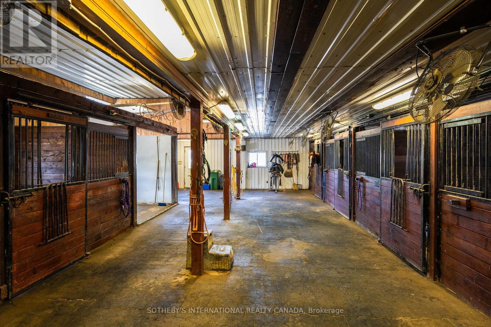 4965 4TH CONCESSION - 36