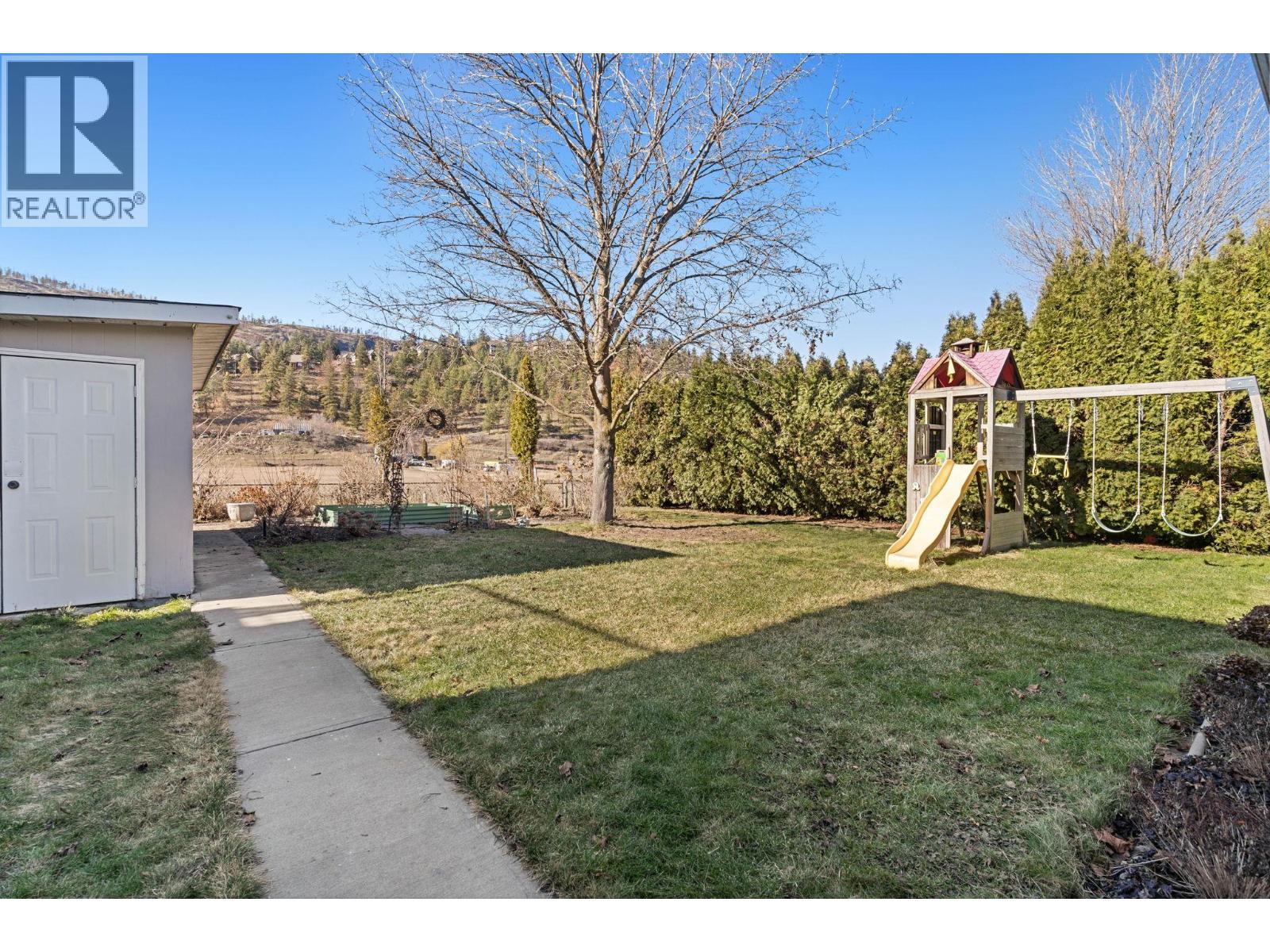  594 Snowsell Street North, Kelowna