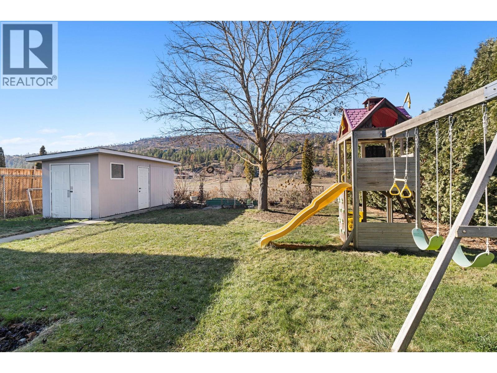  594 Snowsell Street North, Kelowna